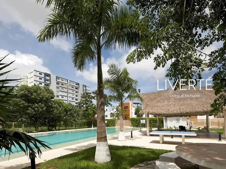 Apartamento Exclusivo Piscina, Jaccuzi, Centrico. Cancun Apartment