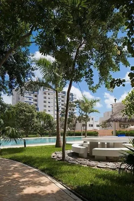 Apartamento Exclusivo Piscina, Jaccuzi, Centrico. Cancun