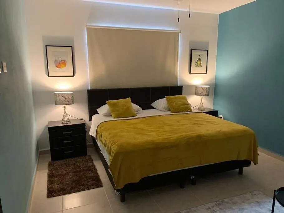 Apartamento exclusivo piscina, jaccuzi, céntrico. Cancún México